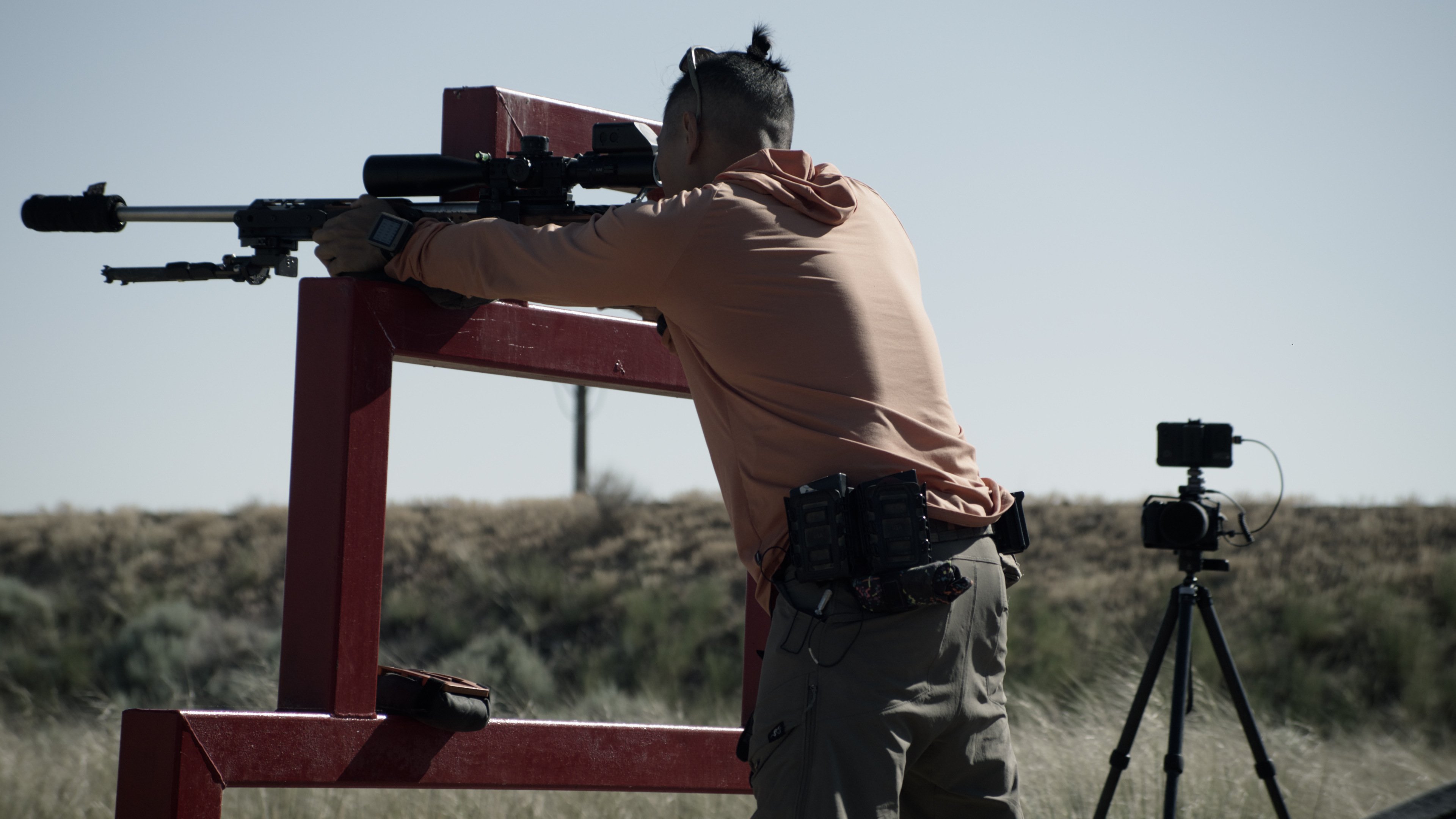 Master V.1 Gunslinger.00_01_35_04.Still016